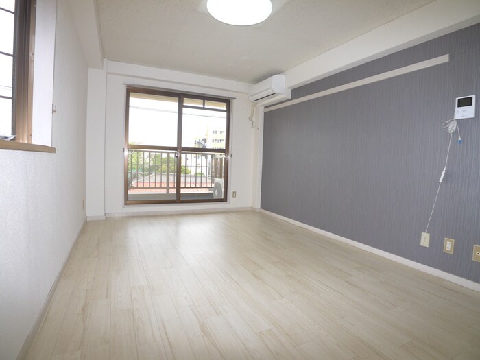 物件内観写真13　(居室)