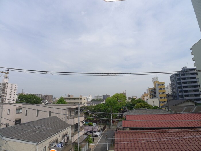 物件内観写真15　(室内からの展望)