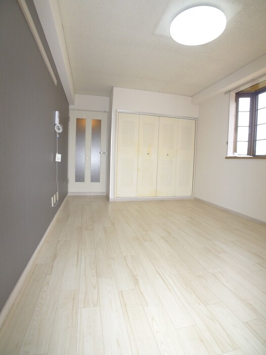 物件内観写真16　(居室)