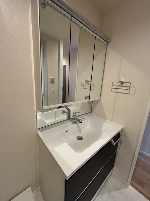 物件内観写真17　(洗面)