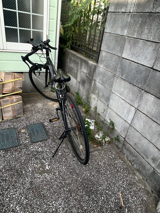 物件外観写真5　(駐輪場)