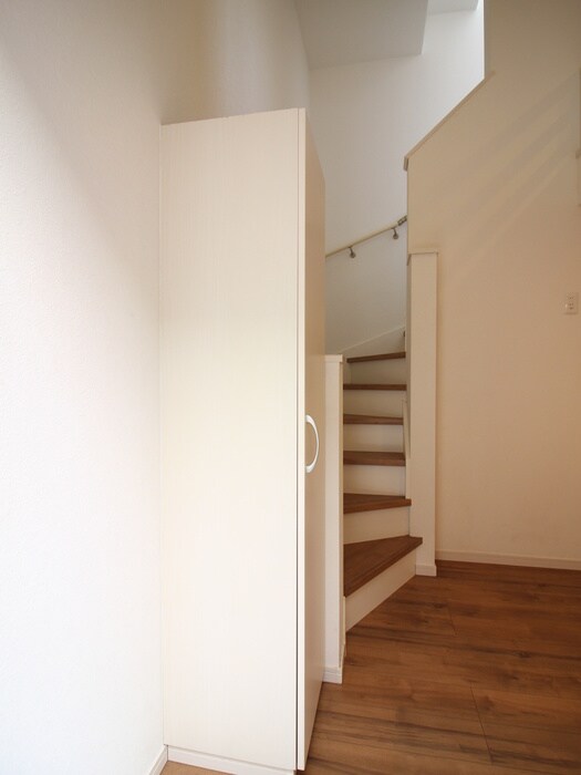 物件内観写真19　(廊下)