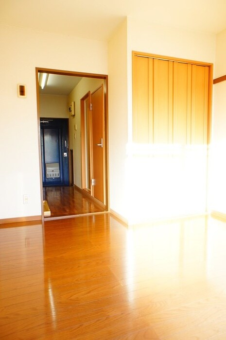 物件内観写真15　(居室)