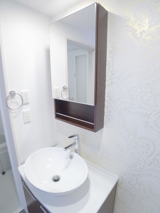 物件内観写真11　(洗面)