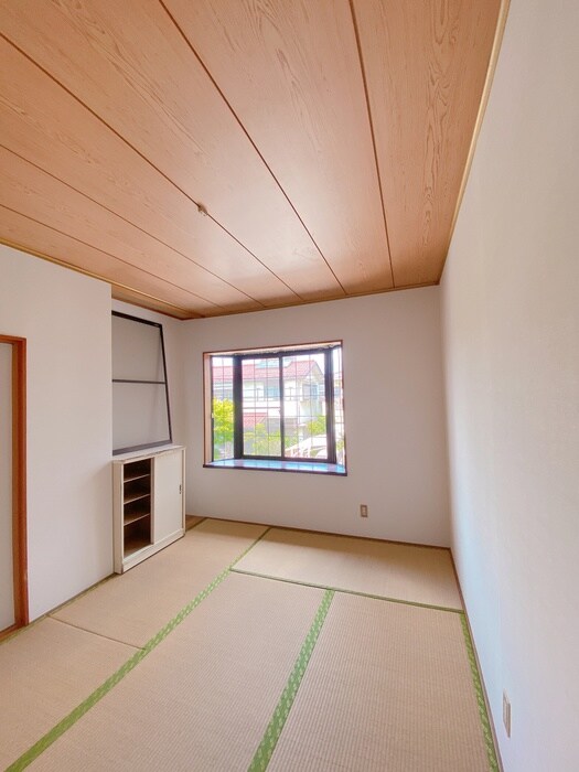 物件内観写真8　(居室)