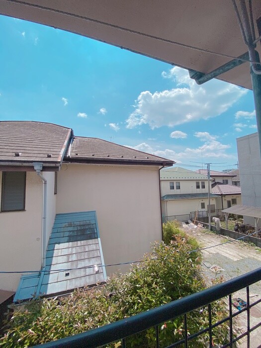 物件内観写真16　(室内からの展望)