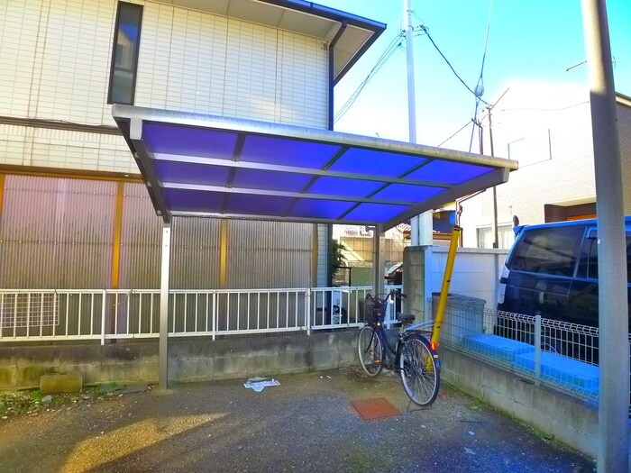 物件外観写真2　(駐輪場)
