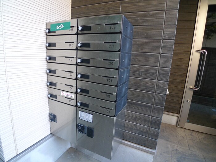 物件外観写真4　(建物設備)