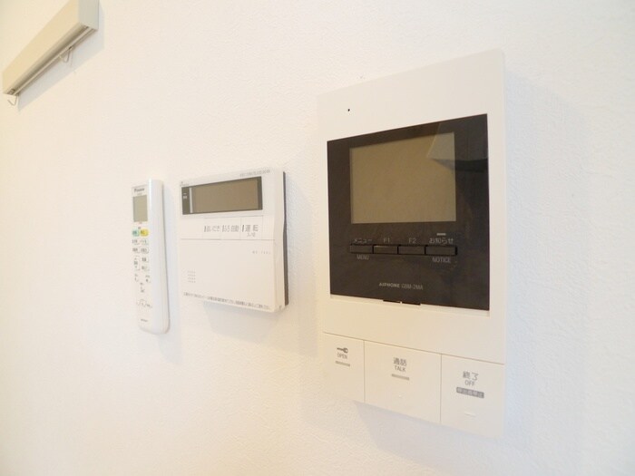 物件内観写真18　(室内からの展望)