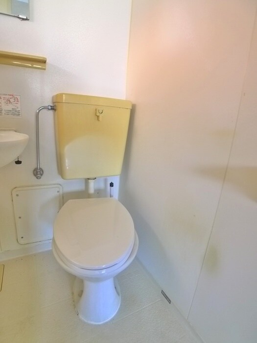 物件内観写真9　(トイレ)