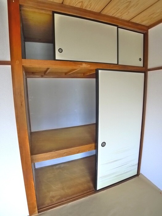 物件内観写真10　(収納)