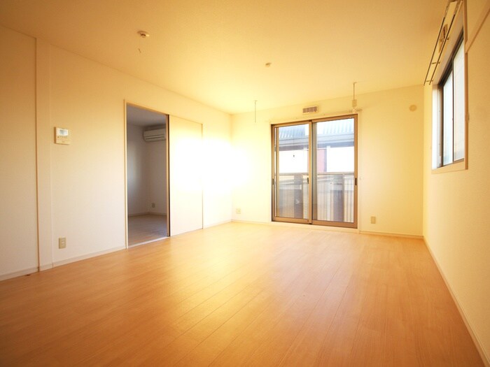 物件内観写真22　(居室)