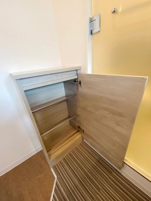 物件内観写真16　(靴箱)