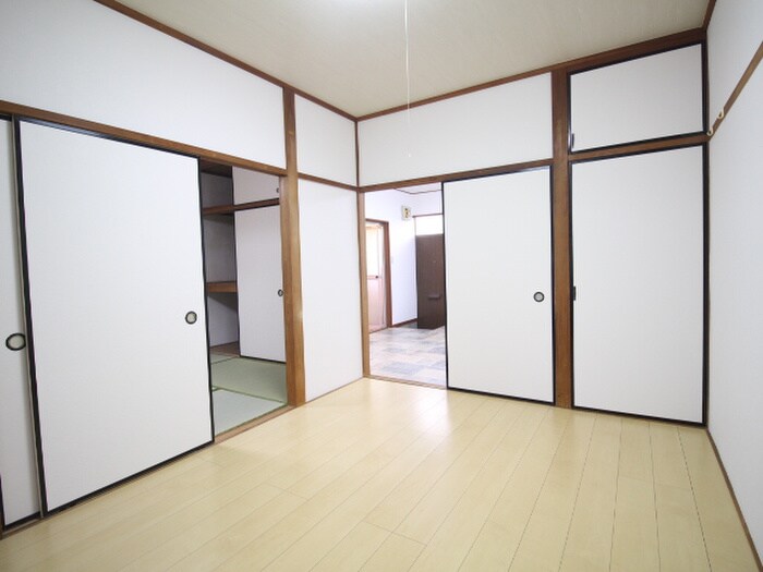 物件内観写真17　(居室)