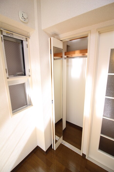 物件内観写真11　(収納)