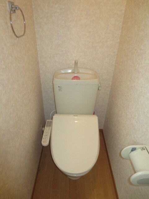 物件内観写真11　(トイレ)