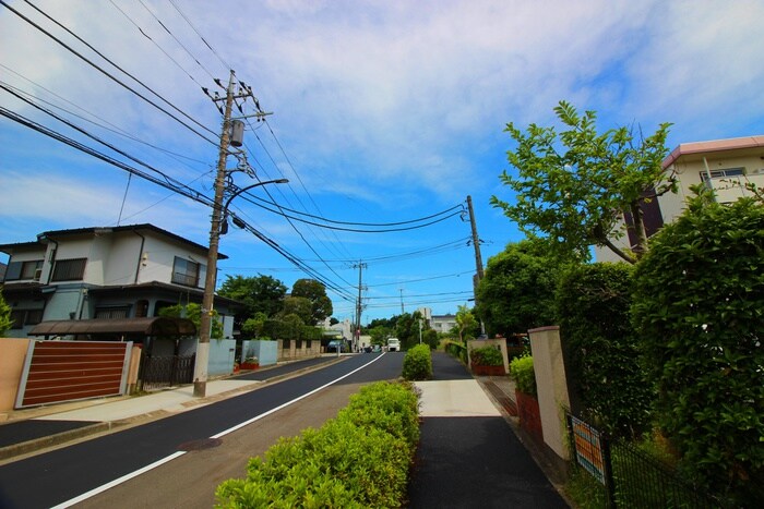 物件外観写真3　(周辺環境)