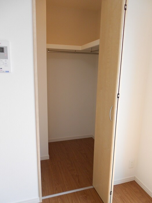 物件内観写真9　(収納)