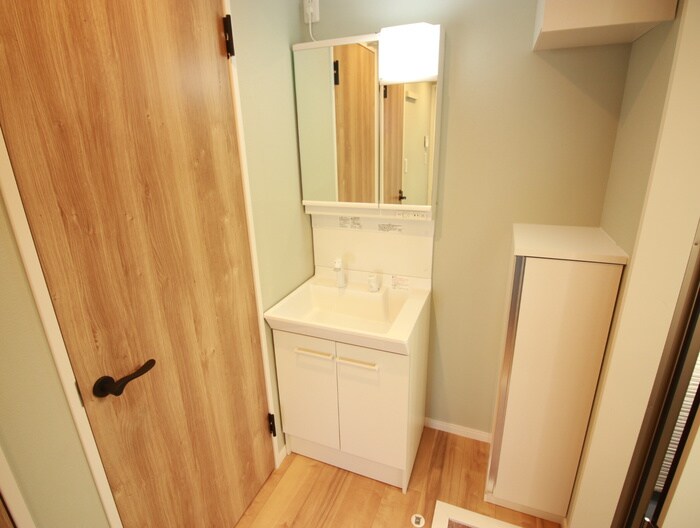 物件内観写真11　(洗面)