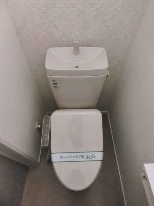 物件内観写真11　(トイレ)