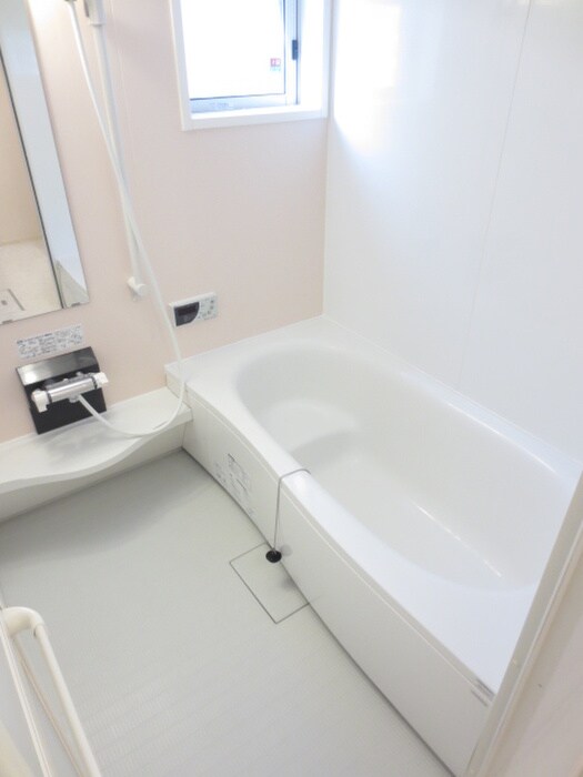 物件内観写真9　(バス／シャワールーム等)