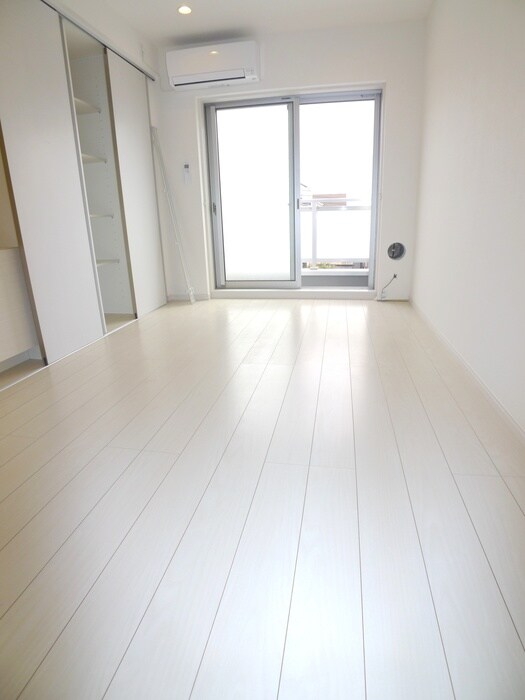 物件内観写真13　(居室)