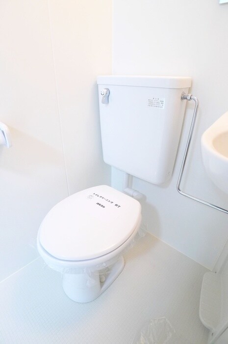 物件内観写真12　(トイレ)