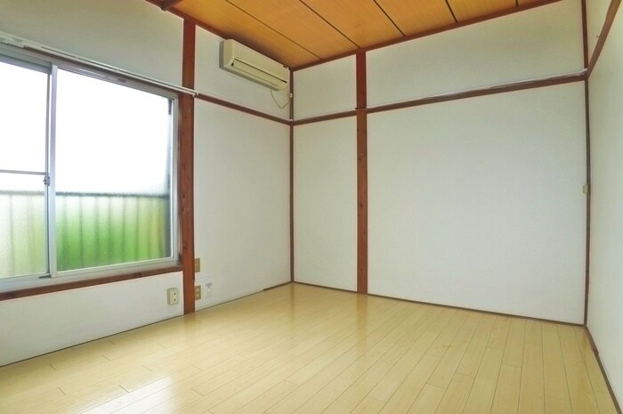 物件内観写真17　(室内からの展望)