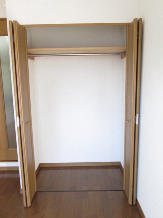 物件内観写真7　(収納)