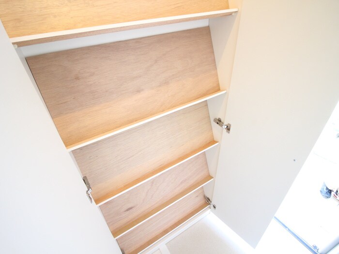 物件内観写真8　(靴箱)