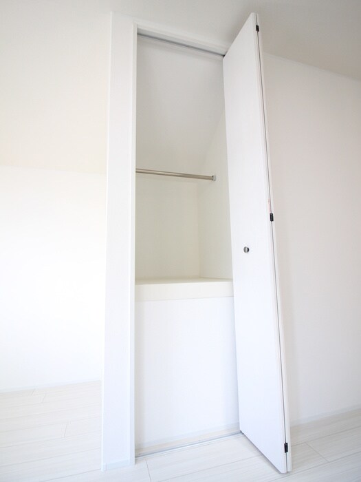 物件内観写真14　(収納)