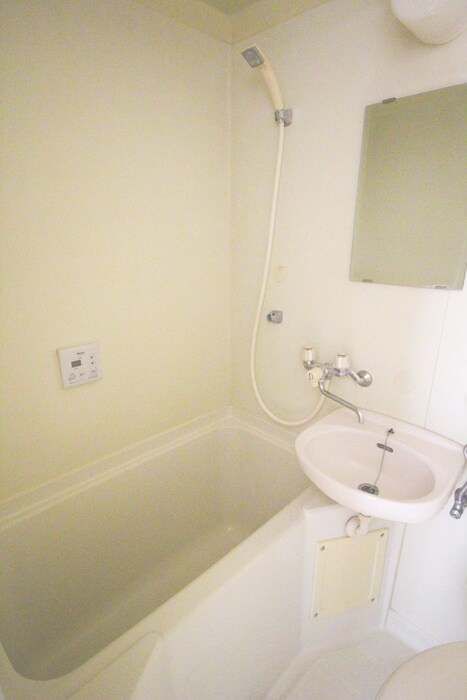 物件内観写真12　(バス／シャワールーム等)