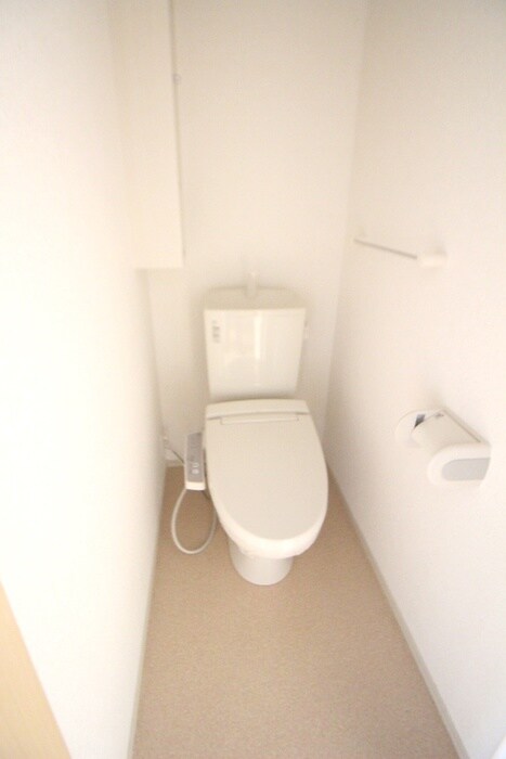 物件内観写真13　(トイレ)