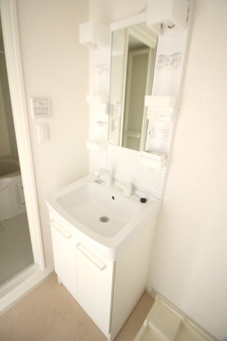 物件内観写真14　(洗面)