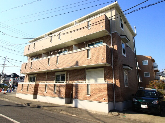 物件外観写真3　(外観写真)