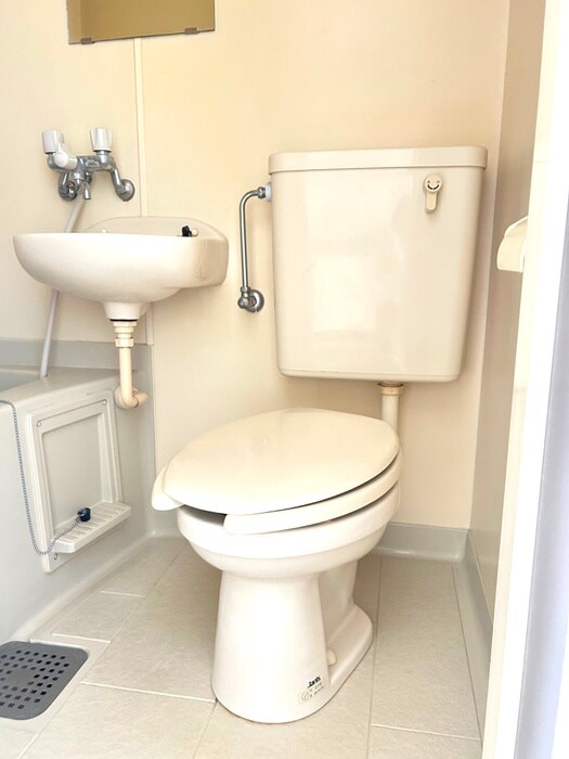 物件内観写真11　(トイレ)