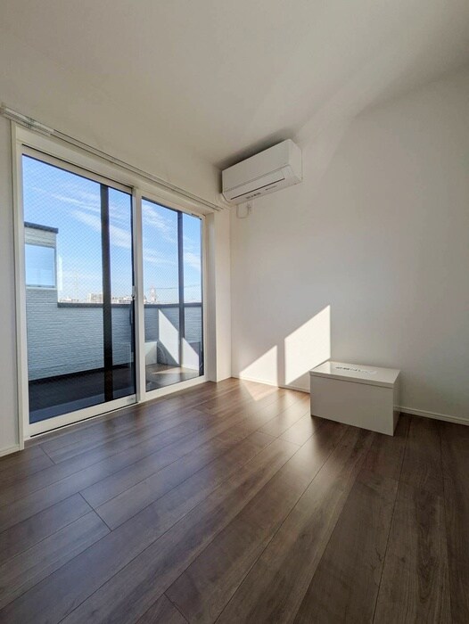 物件内観写真5　(居室)