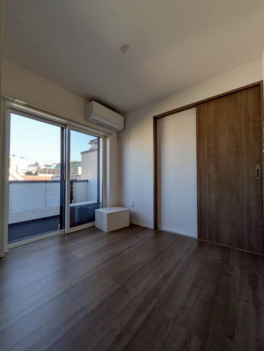 物件内観写真6　(居室)