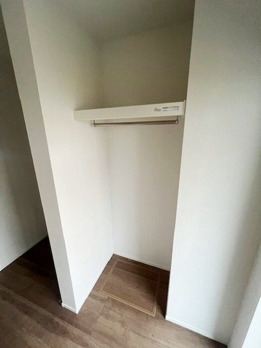 物件内観写真8　(収納)