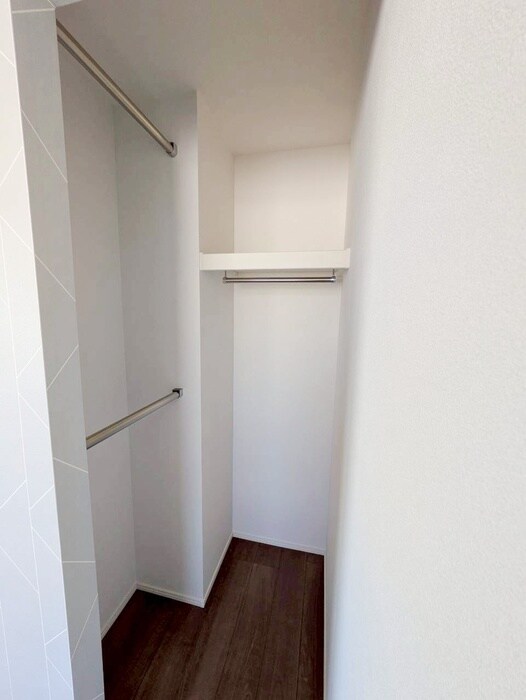 物件内観写真8　(収納)