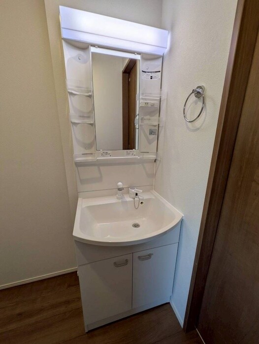 物件内観写真9　(洗面)