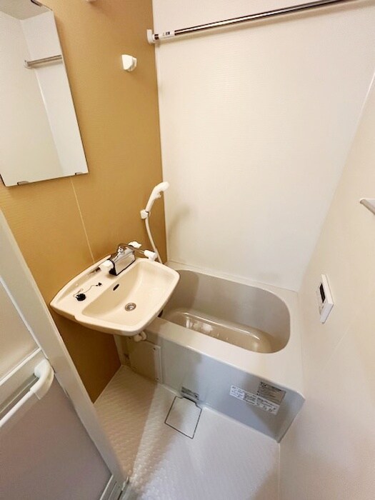 物件内観写真10　(バス／シャワールーム等)