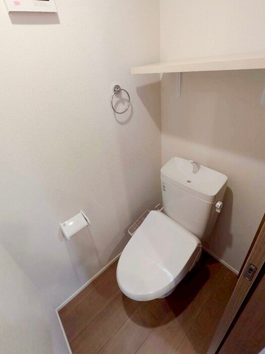 物件内観写真11　(トイレ)