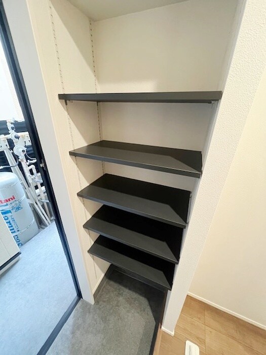 物件内観写真12　(靴箱)