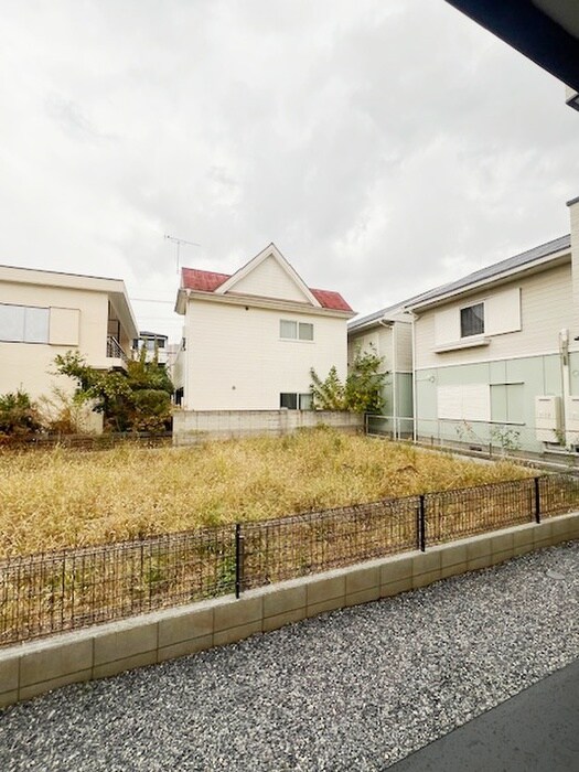 物件内観写真19　(室内からの展望)