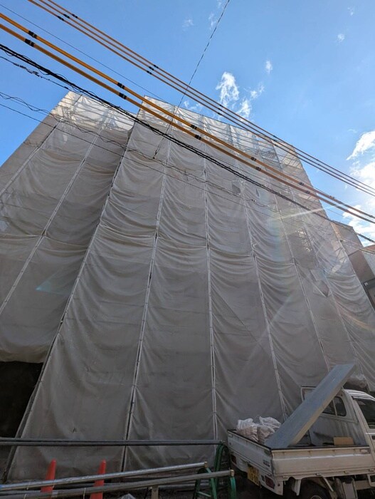 物件外観写真4　(建築中)