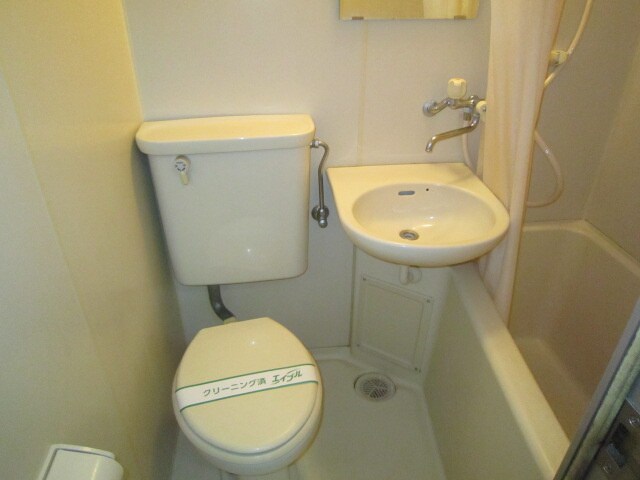 物件内観写真12　(トイレ)