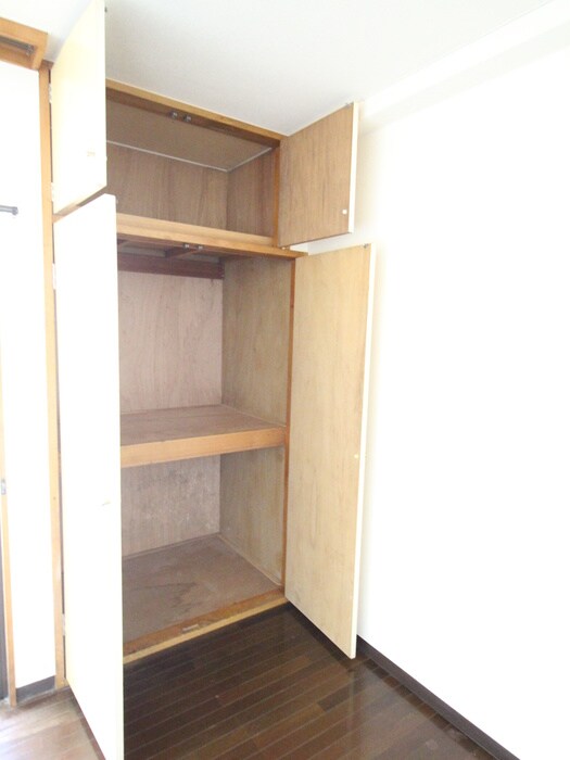 物件内観写真14　(収納)