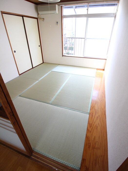 物件内観写真7　(居室)