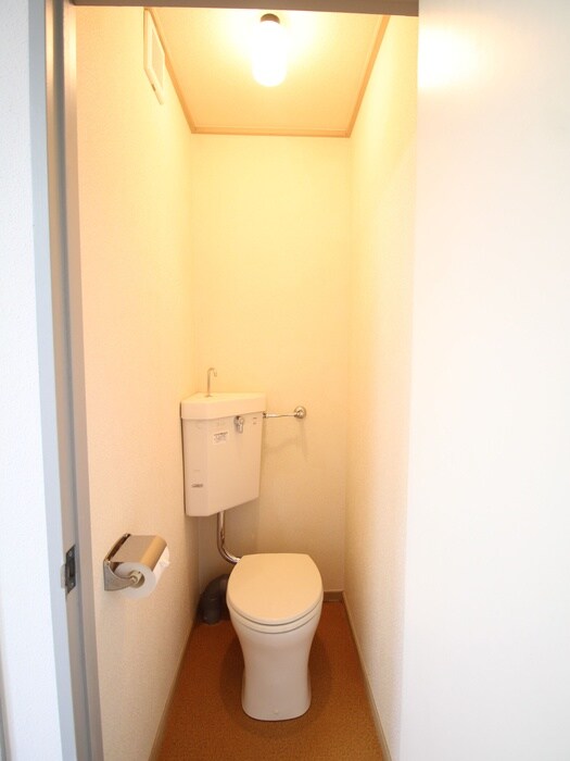 物件内観写真12　(トイレ)